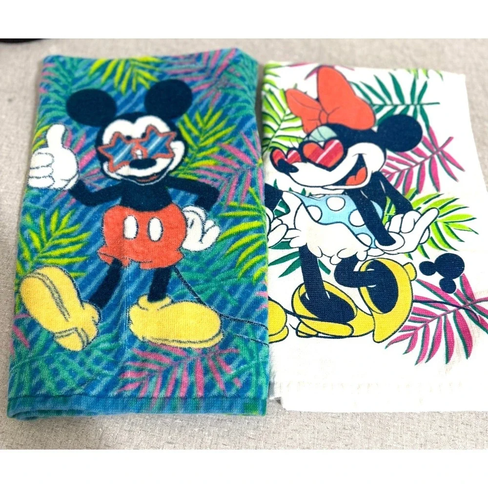 Set of 2 Disney Mickey Mouse & Minnie Mouse Multicolor Kitchen Hand Towels